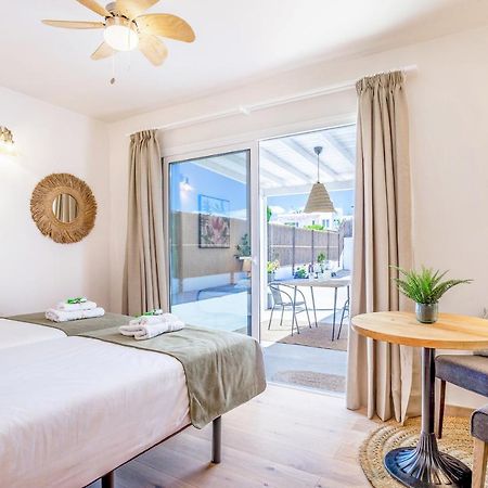 Boutique Beach Villa By Lanzarote Retreats - Private Pool - 1 Min Walk To Sea Pool Charco del Palo Exterior photo