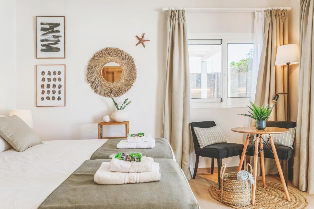 Boutique Beach Villa By Lanzarote Retreats - Private Pool - 1 Min Walk To Sea Pool Charco del Palo Exterior photo