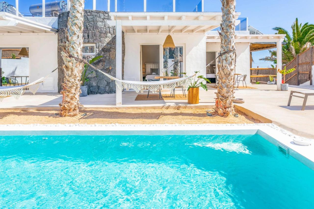 Boutique Beach Villa By Lanzarote Retreats - Private Pool - 1 Min Walk To Sea Pool Charco del Palo Exterior photo