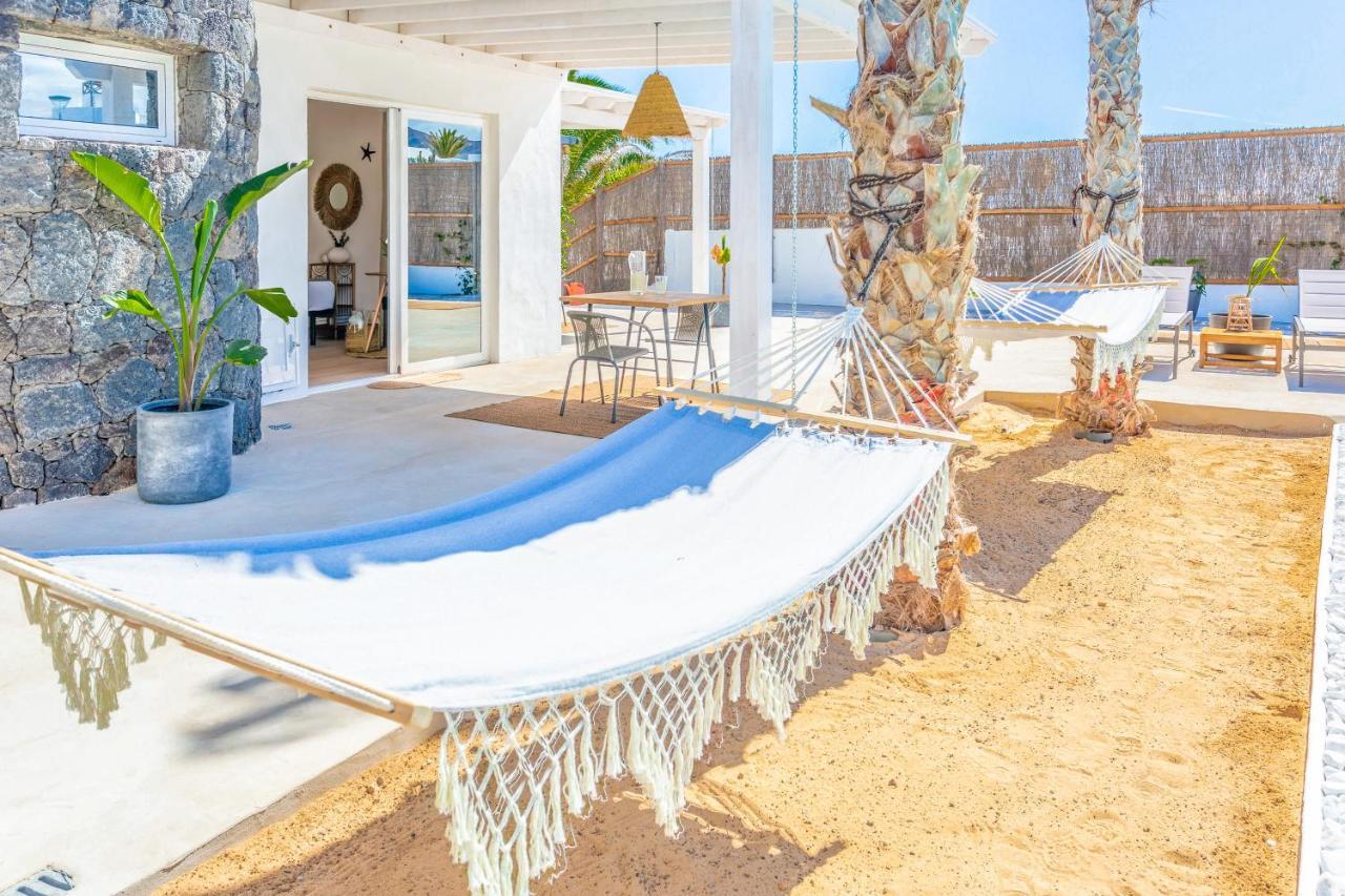 Boutique Beach Villa By Lanzarote Retreats - Private Pool - 1 Min Walk To Sea Pool Charco del Palo Exterior photo