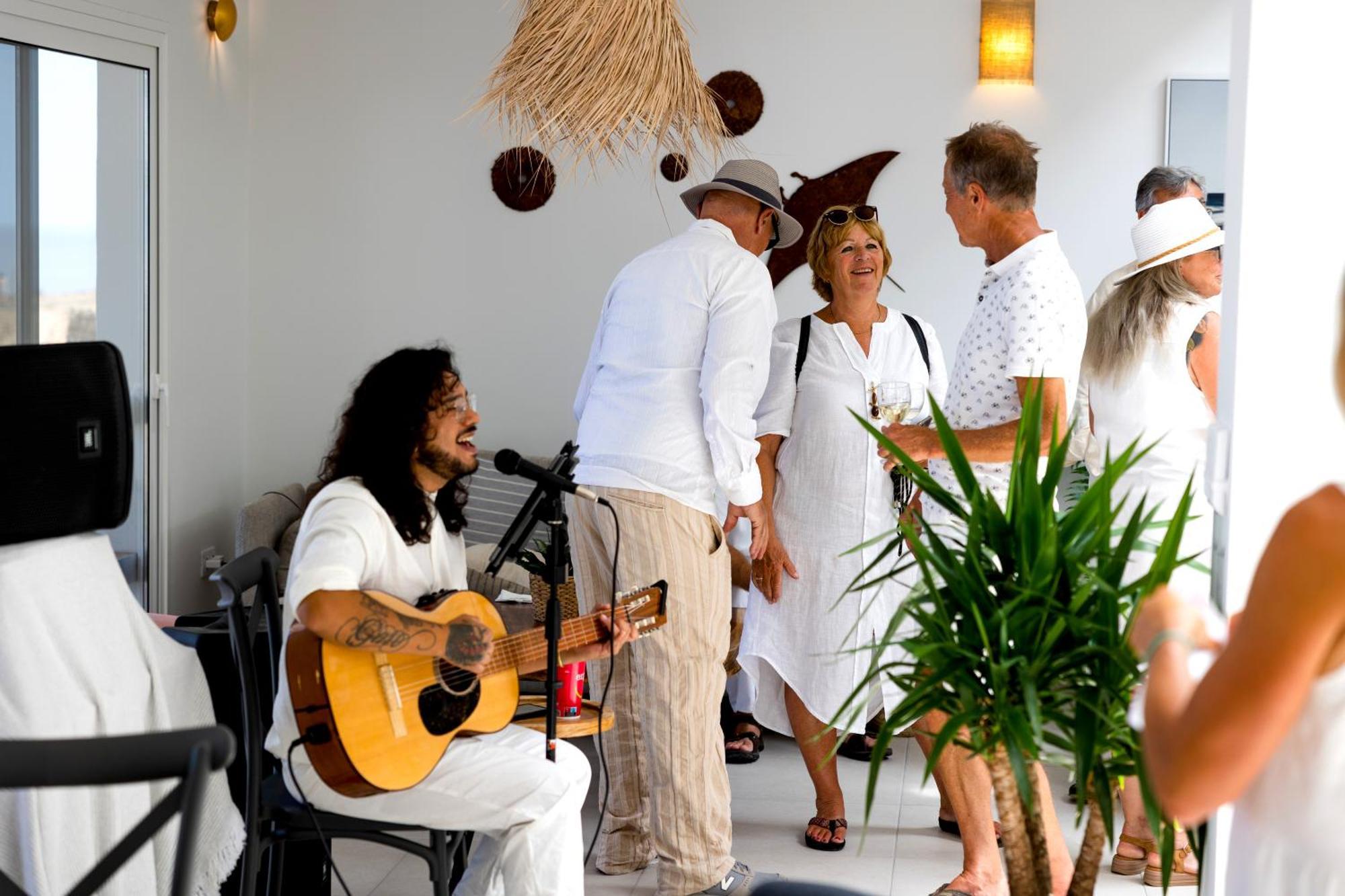 Boutique Beach Villa By Lanzarote Retreats - Private Pool - 1 Min Walk To Sea Pool Charco del Palo Exterior photo